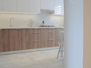 Realizacja domu jednorodzinnego - Kuchnia, styl nowoczesny - zdjęcie od Projektowanie wnętrz Karolina Rożek