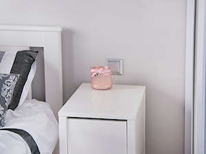 W kobiecym stylu - Sypialnia, styl nowoczesny - zdjęcie od Projektowanie wnętrz Karolina Rożek