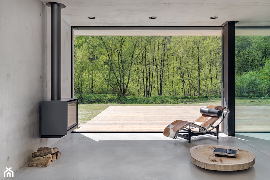 Bardzo nowoczesny dom - Średni szary salon z tarasem / balkonem, styl nowoczesny - zdjęcie od Studio de.materia