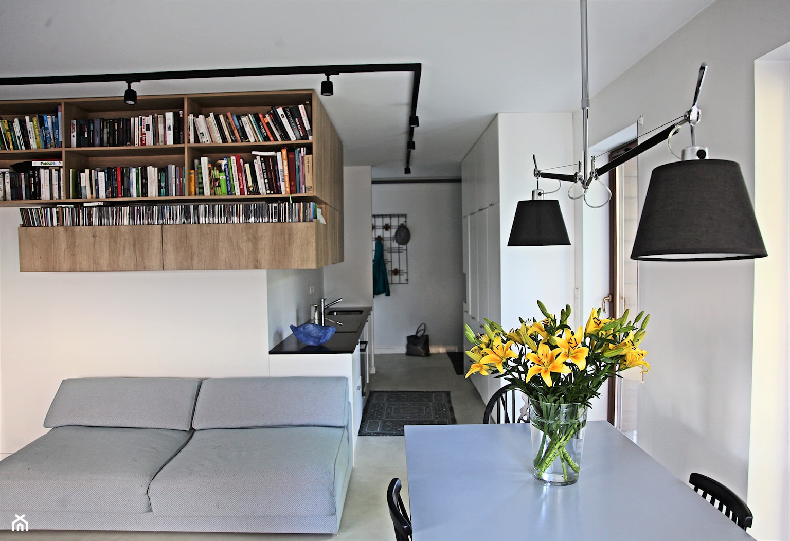 Mieszkanie dla 4 osobowej rodziny - Salon, styl nowoczesny - zdjęcie od Strukturadizajn - Homebook