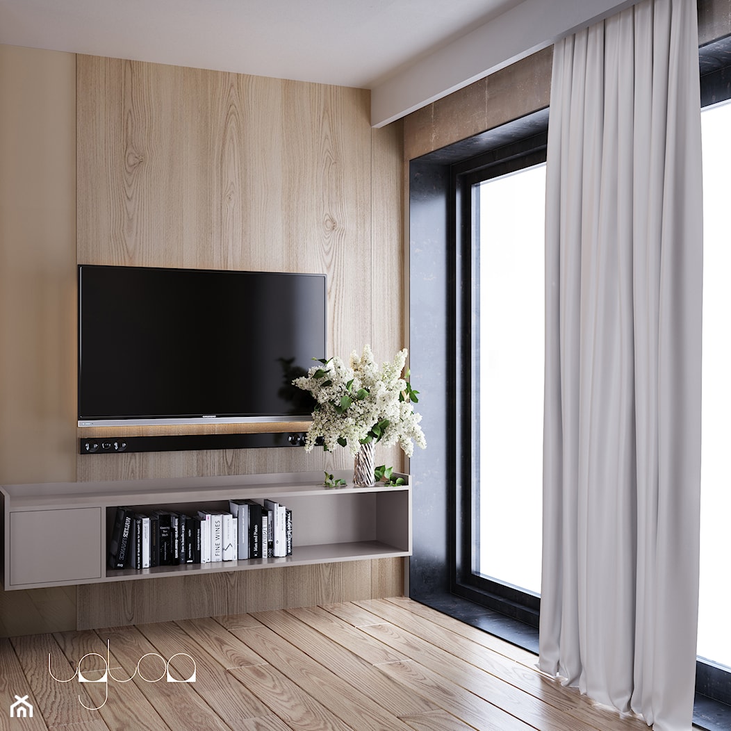Ściana tv wykończona drewnem - zdjęcie od igloo studio - Homebook