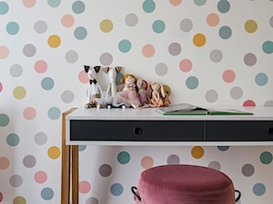 kropki, biurko, kolory - zdjęcie od Kowalczyk Gajda Studio Projektowe
