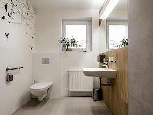 Gabinet stomatologiczny Ikadent - Średnia łazienka z oknem, styl skandynawski - zdjęcie od Kowalczyk Gajda Studio Projektowe