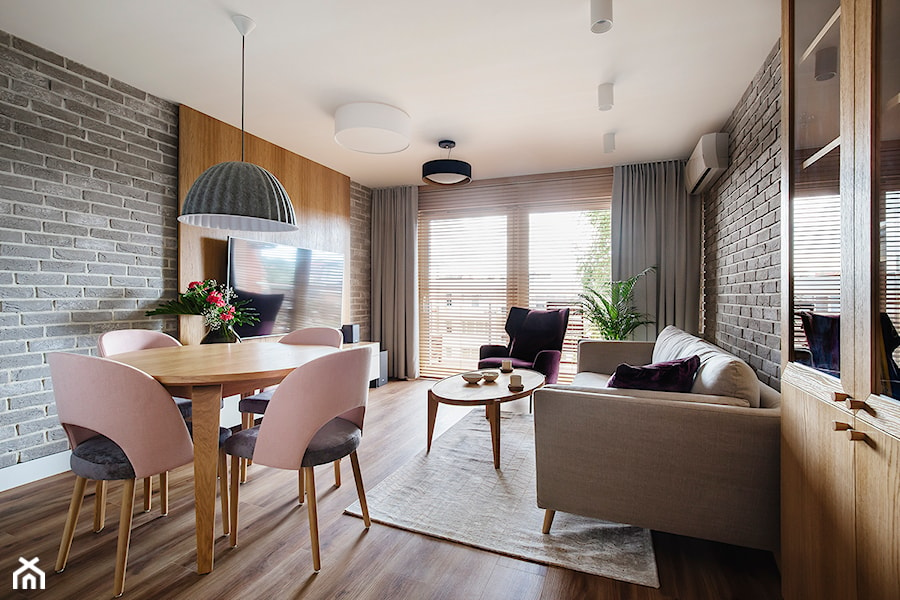 Mieszkanie na Helu - Średni beżowy salon z jadalnią, styl nowoczesny - zdjęcie od Kowalczyk Gajda Studio Projektowe
