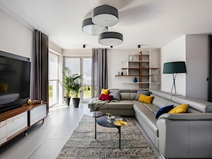 sofa, regał, lampy, szary - zdjęcie od Kowalczyk Gajda Studio Projektowe
