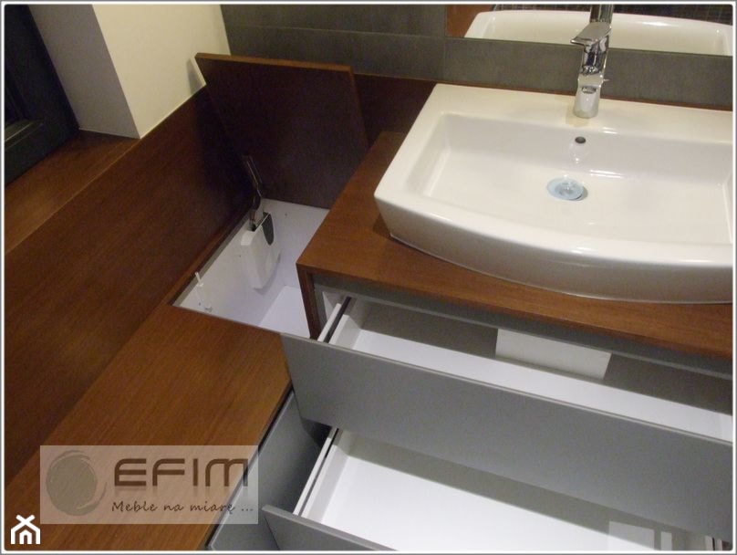 meble łazienkowe - schowek - zdjęcie od EFIM_meble na miarę - Homebook