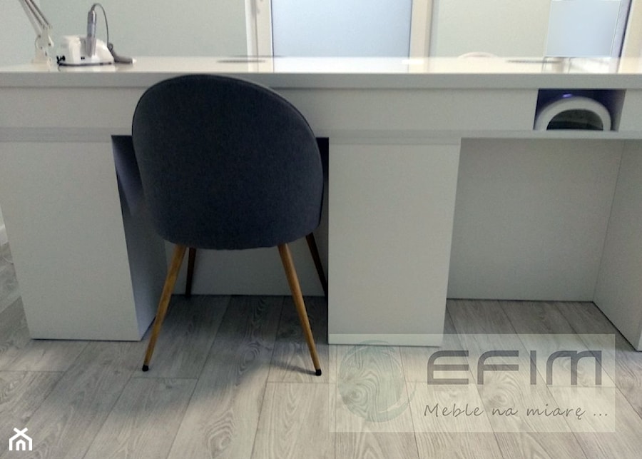 stolik do manicure - zdjęcie od EFIM_meble na miarę