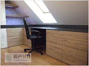 półki pod skosem z oświetleniem LED RGB - zdjęcie od EFIM_meble na miarę