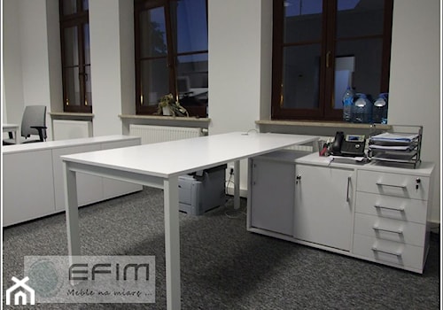 biurko z szafką podporową - zdjęcie od EFIM_meble na miarę