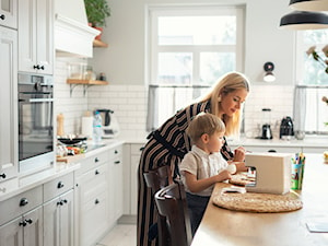 Realizacja zabudowy meblowej - Rozalia Mancewicz - Kuchnia, styl tradycyjny - zdjęcie od 4Home&Kitchen