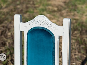 Krzesła królewskie - zdjęcie od F7 PROJEKT - Renowacja i Stylizacja Mebli