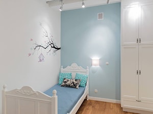 DOM - KRAKÓW - GOETLA - Mały biały niebieski pokój dziecka dla dziecka dla nastolatka dla chłopca dla dziewczynki - zdjęcie od ARCHITEKTURA WNĘTRZ ALEKSANDRA MICHALAK