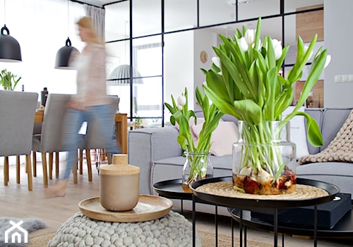 100% organic - Średnia jadalnia w salonie, styl skandynawski - zdjęcie od SHOKO.design