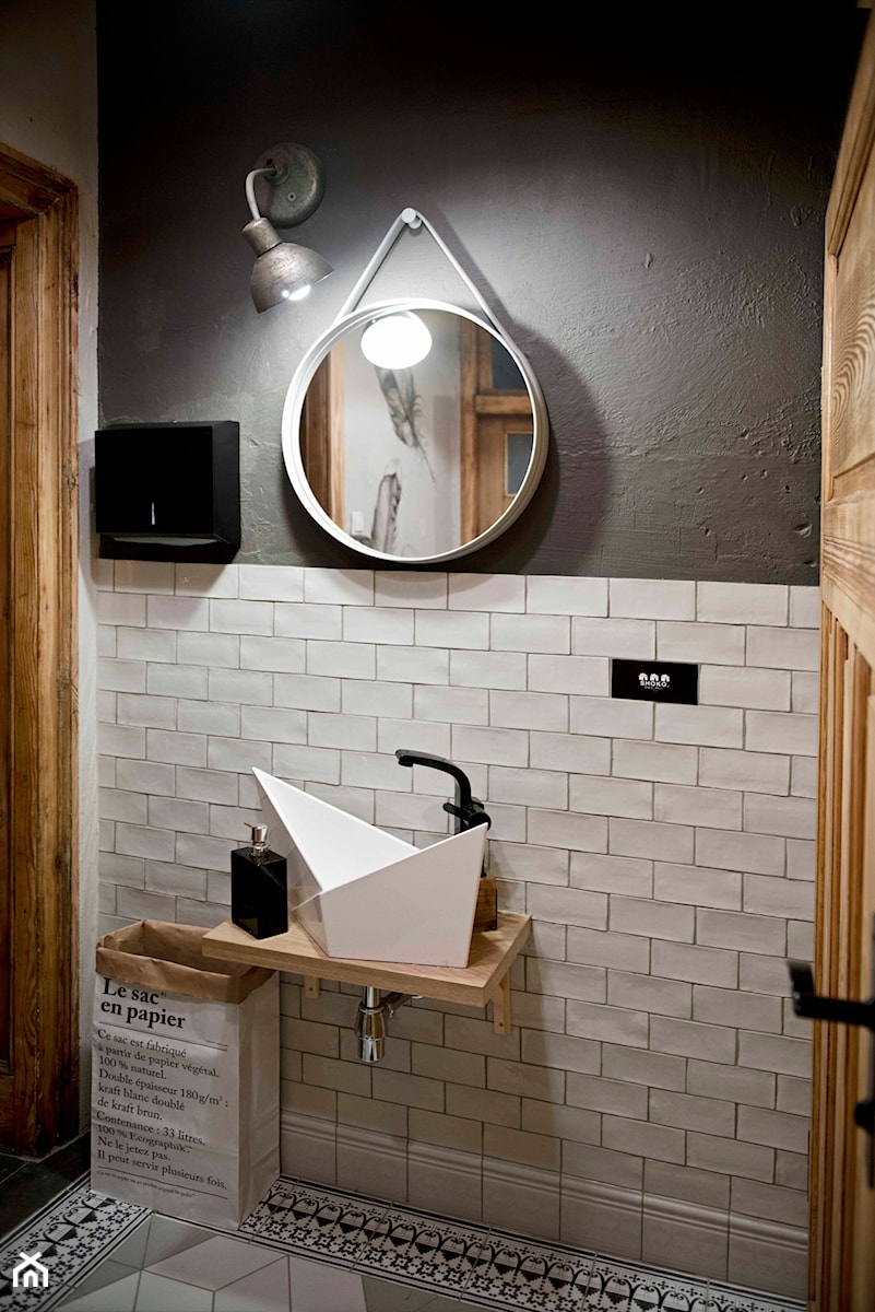 Ptasia łazienka - Mała łazienka - zdjęcie od SHOKO.design