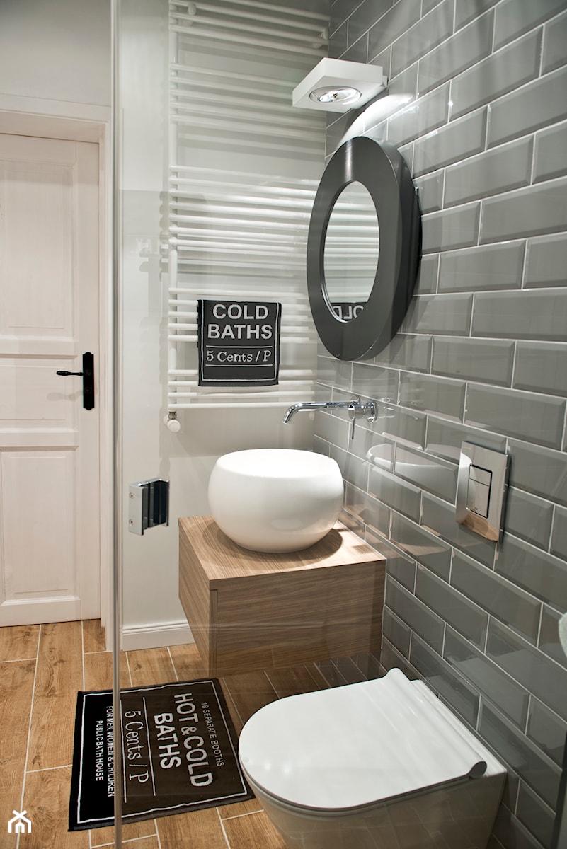 HOLE to another Universe - Mała łazienka, styl nowoczesny - zdjęcie od SHOKO.design