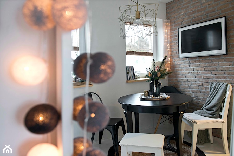biuro SHOKO.design - Mała biała jadalnia jako osobne pomieszczenie, styl skandynawski - zdjęcie od SHOKO.design
