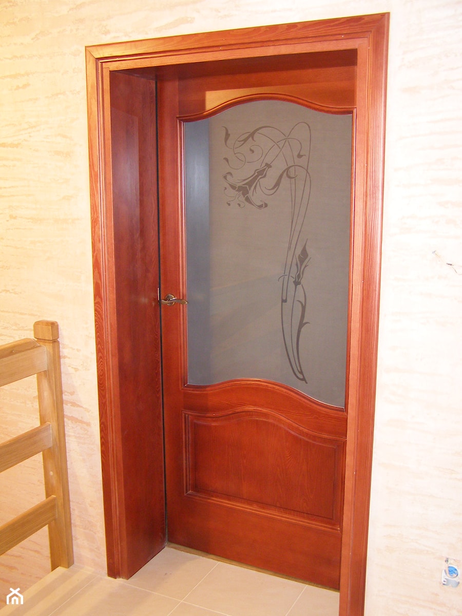 Drzwi przeszkolone drewniane - zdjęcie od Wyjątkowe Meble