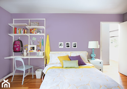 Inspiracje - Mały fioletowy pokój dziecka dla nastolatka dla dziewczynki, styl nowoczesny - zdjęcie od Command Inspiracje