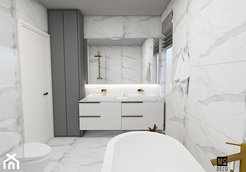Łazienka w stylu klasycznym - Średnia z lustrem z dwoma umywalkami z marmurową podłogą łazienka z oknem, styl tradycyjny - zdjęcie od Modeco Magda Olszewska - Architektura wnętrz