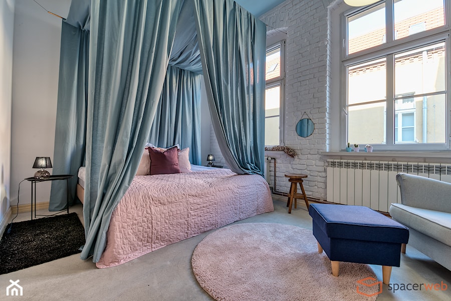 Bonbon Apartment - Średnia szara sypialnia - zdjęcie od SpacerWEB Fotografia wnętrz i Wirtualne spacery 3D