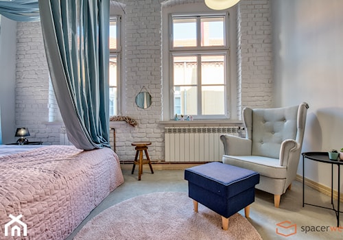 Bonbon Apartment - Średnia biała sypialnia - zdjęcie od SpacerWEB Fotografia wnętrz i Wirtualne spacery 3D