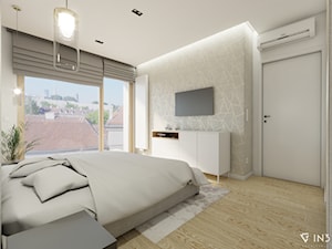APARTAMENT W WYSOKIM STANDARDZIE DLA MŁODEJ KOBIETY, WARSZAWA - Duża biała szara sypialnia, styl nowoczesny - zdjęcie od IN3 Architekci