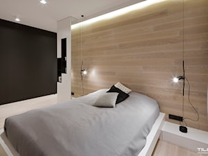 Apartament na Żoliborzu / 100m2 - Duża biała sypialnia, styl minimalistyczny - zdjęcie od TILLA architects