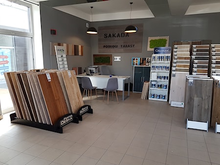 Sakada Podłogi Tarasy - salon firmowy producenta podłóg drewnianych