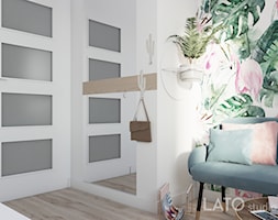 Projekt kobiecego biura dla firmy Shablon - Małe białe biuro, styl glamour - zdjęcie od LATO studio - Homebook