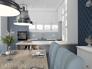 Strefa dzienna w stylu Hampton - Średnia czarna szara jadalnia w kuchni - zdjęcie od LATO studio