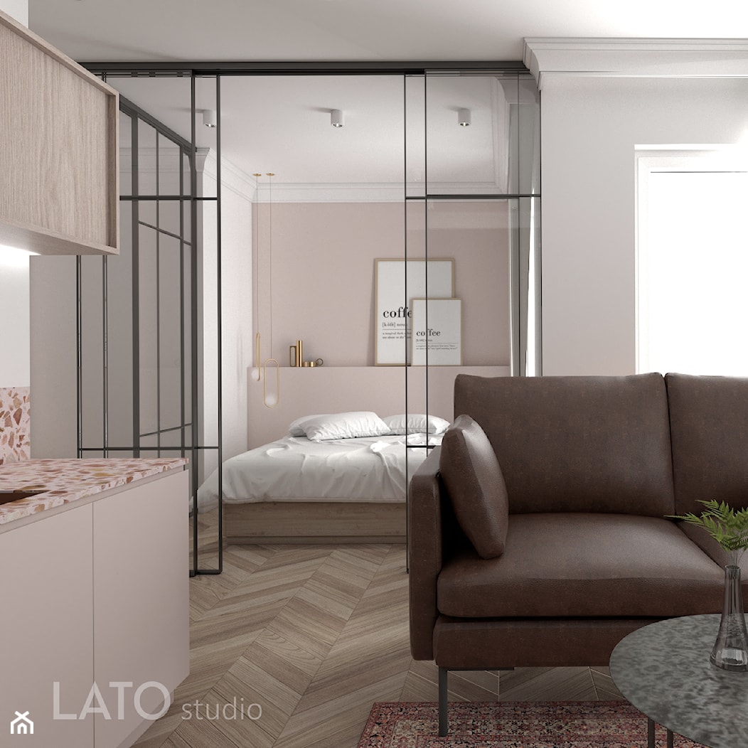 Sypialnia w różowej kawalerce - zdjęcie od LATO studio - Homebook