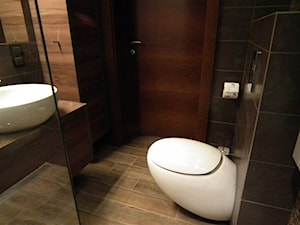 Łazienka z prysznicem w apartamencie - zdjęcie od Pracownia Aranżacji Wnętrz "O-kreślarnia"