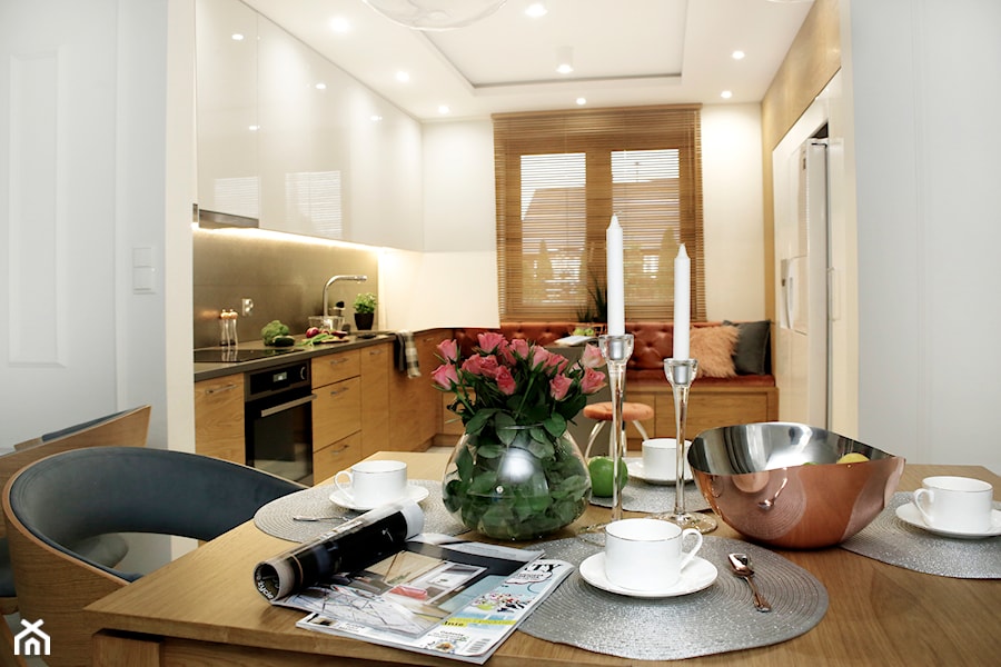 Salon - Średnia biała szara jadalnia w kuchni, styl nowoczesny - zdjęcie od architektura&wnętrza Monika Kowalewska Pracownia Projektowa