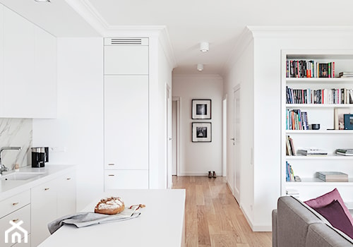 Apartament dla dwojga- realizacja - Średni biały salon z kuchnią, styl nowoczesny - zdjęcie od LAVA Projektowanie Wnętrz