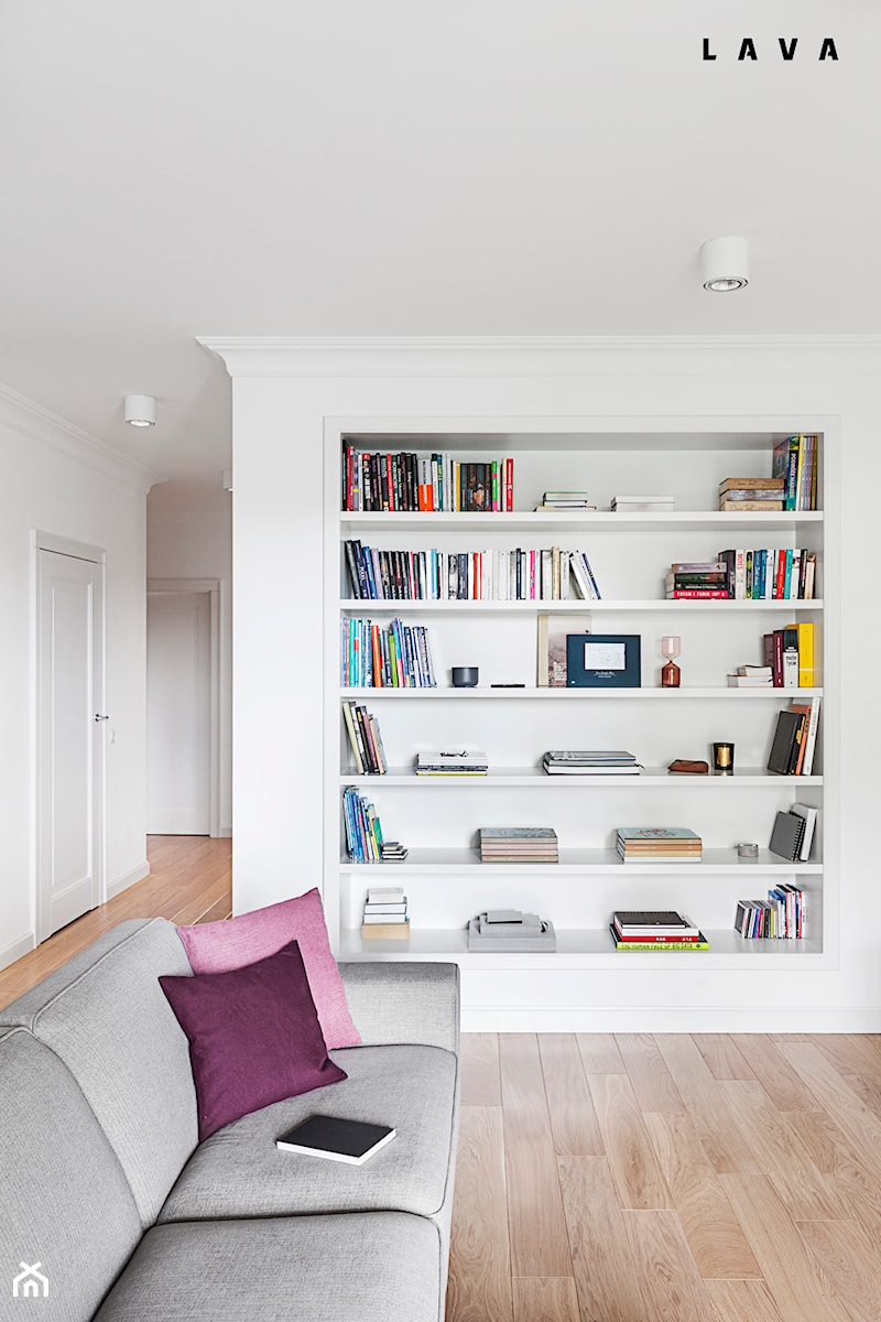 Apartament dla dwojga- realizacja - Mały biały salon, styl nowoczesny - zdjęcie od LAVA Projektowanie Wnętrz