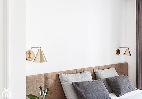Apartament dla dwojga- realizacja - Mała biała sypialnia, styl nowoczesny - zdjęcie od LAVA Projektowanie Wnętrz