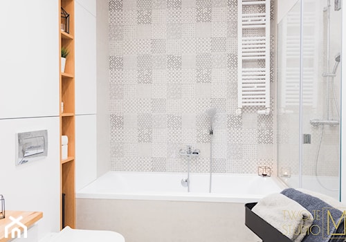 Łazienka z wanną i prysznicem - zdjęcie od Twoje M studio
