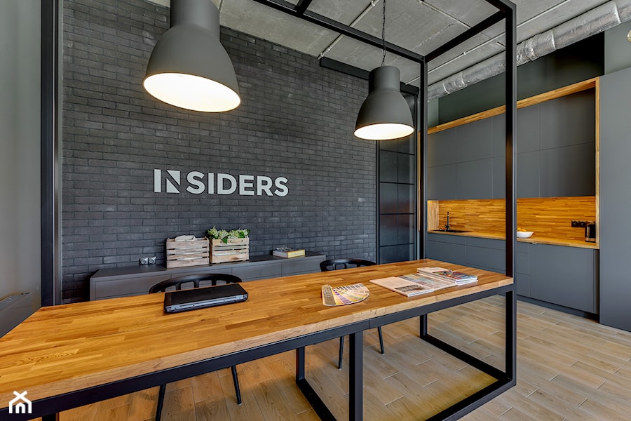 BIURO INSIDERS GDAŃSK - Średnie czarne szare biuro, styl nowoczesny - zdjęcie od INSIDERS