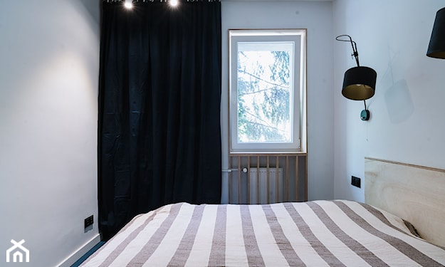 wąska sypialnia w stylu skandynawskim