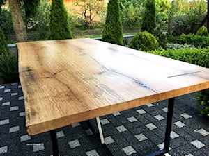 Stół ze starego litego drewna