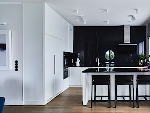 Apartament Ustronie - Kuchnia, styl nowoczesny - zdjęcie od BBHome Design