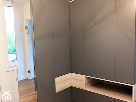 Aranżacje wnętrz - Sypialnia: Podobno męski apartament :) - Sypialnia, styl skandynawski - Gama Design . Przeglądaj, dodawaj i zapisuj najlepsze zdjęcia, pomysły i inspiracje designerskie. W bazie mamy już prawie milion fotografii!