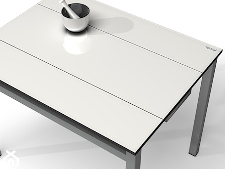 Aranżacje wnętrz - Jadalnia: Stół Piccola - tables.com.pl. Przeglądaj, dodawaj i zapisuj najlepsze zdjęcia, pomysły i inspiracje designerskie. W bazie mamy już prawie milion fotografii!