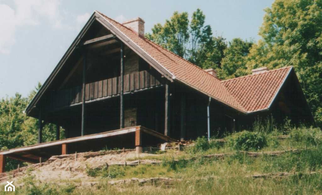 Dom Mieszkalny na skarpie - Domy, styl rustykalny - zdjęcie od Piotr Nasiadek - Homebook