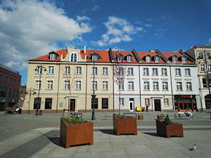 Stary Rynek 15-21 Bydgoszcz. Remont dachu kamienicy.