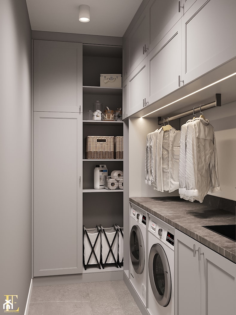 Pomieszczenie pralni wraz z przechowywaniem - zdjęcie od Elegance of Tailors - Homebook
