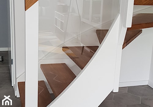 Schodu drewniane ze szkłem 11c - zdjęcie od Otoschody nowoczesne schody