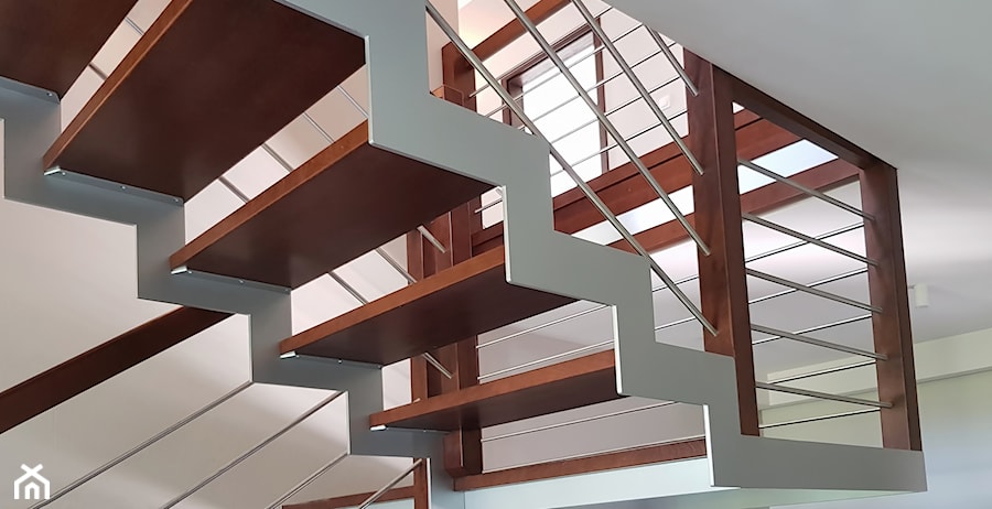Schody na konstrukcji stalowej 10a - zdjęcie od Otoschody nowoczesne schody