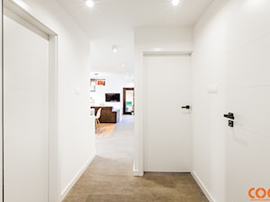 Lazurowe mieszkanie - zdjęcie od COCO Pracownia projektowania wnętrz