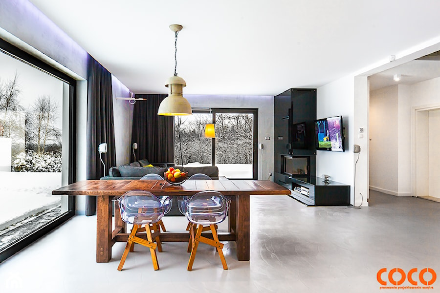 Dom - Duża czarna szara jadalnia w salonie, styl nowoczesny - zdjęcie od COCO Pracownia projektowania wnętrz